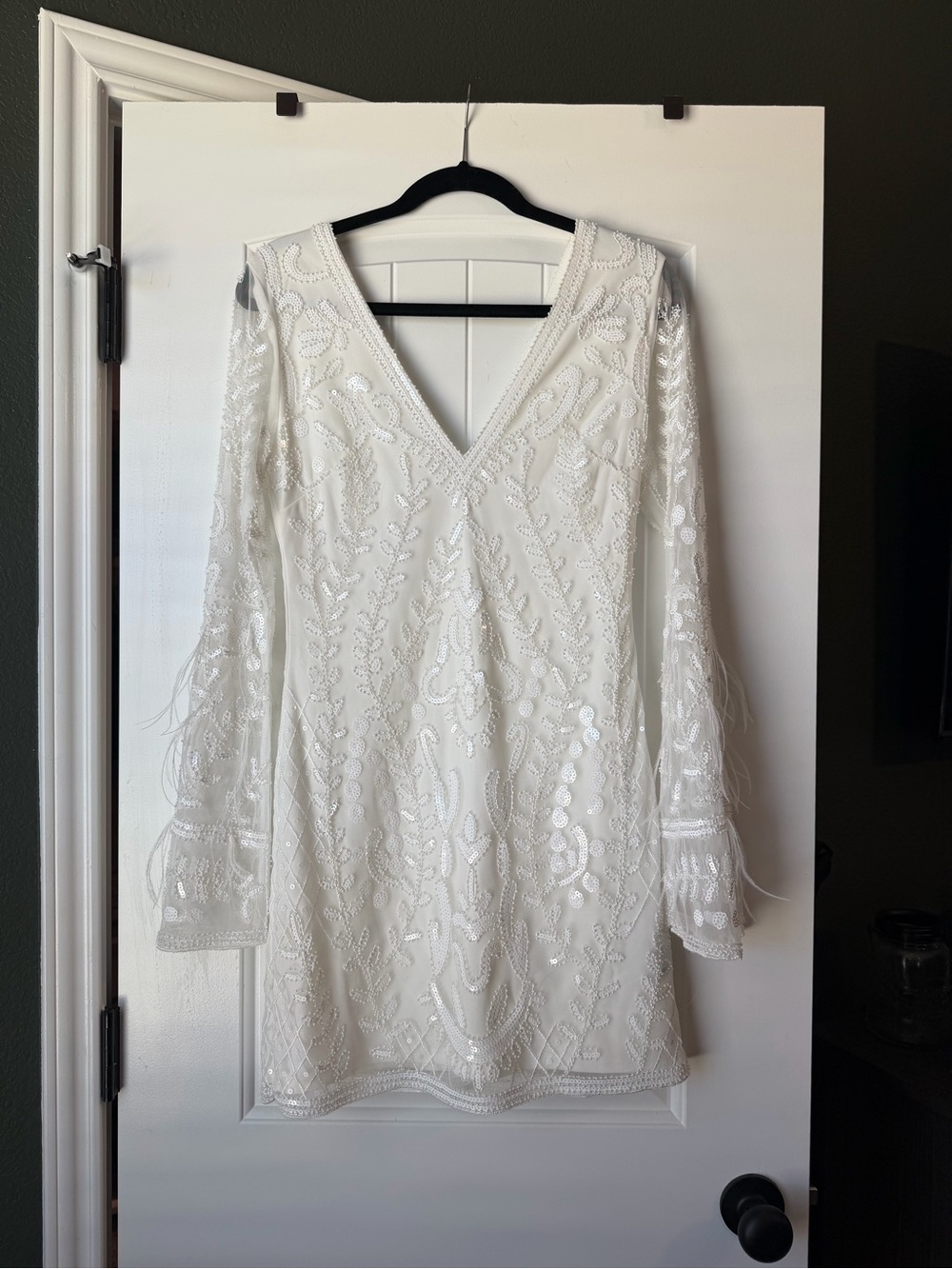 Larisa White Printed
Sequin Long Sleeve
Dress